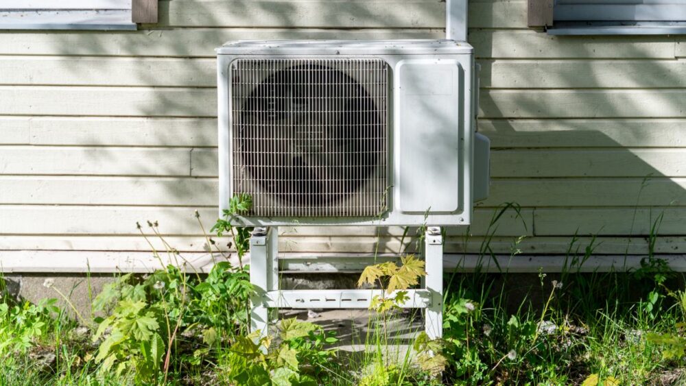 difference between heat pump and ac unit​